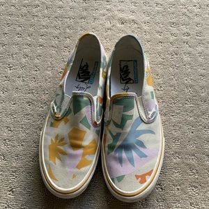 Vans classic slip on